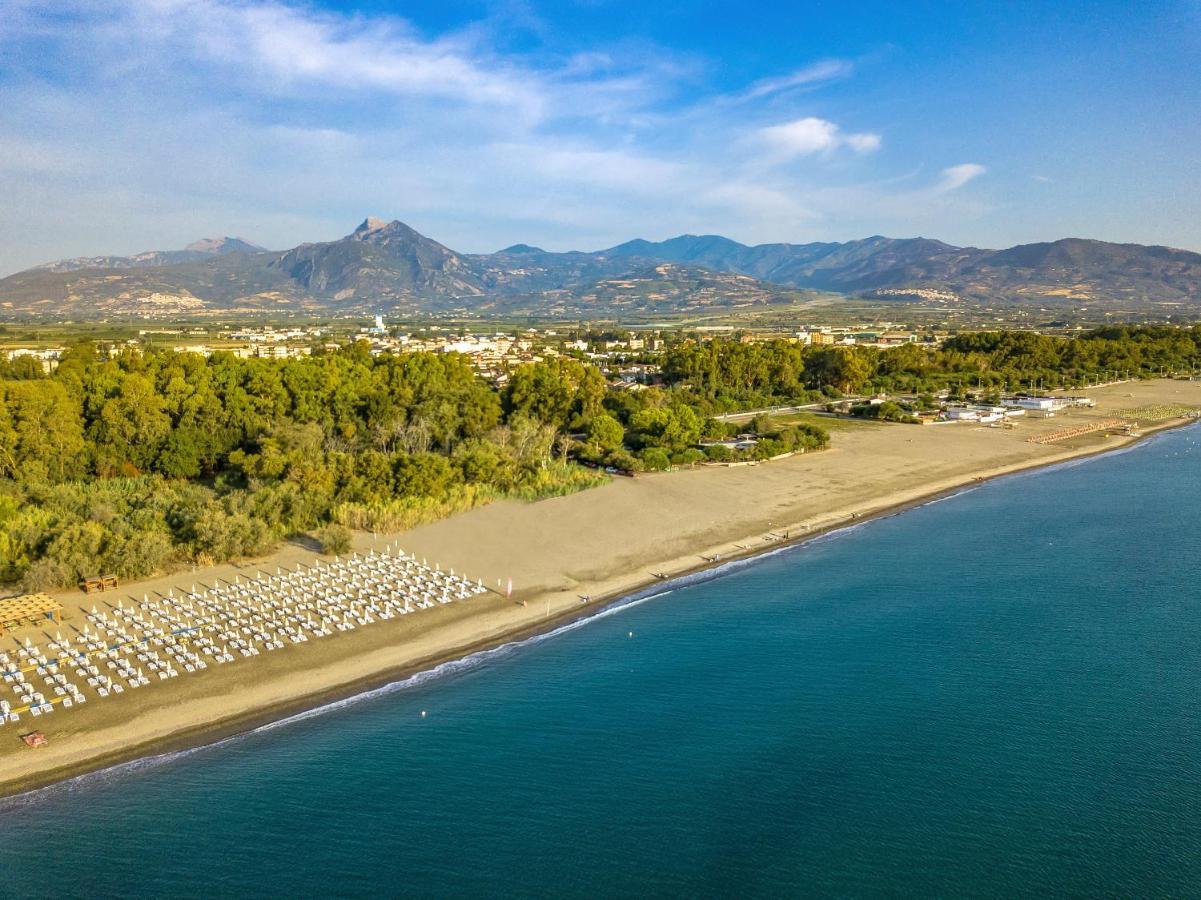 ホテル Aldiana Club Calabria ヴィッラピアーナ エクステリア 写真