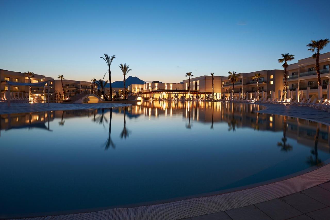 ホテル Aldiana Club Calabria ヴィッラピアーナ エクステリア 写真