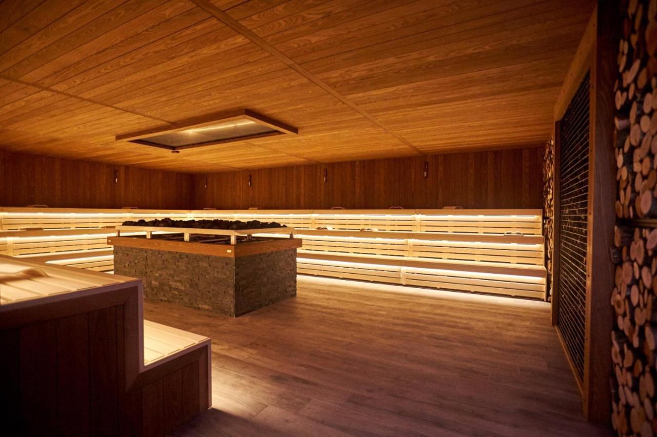 ホテル Aldiana Club Calabria ヴィッラピアーナ エクステリア 写真