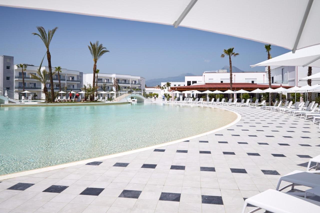 ホテル Aldiana Club Calabria ヴィッラピアーナ エクステリア 写真